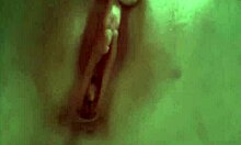 Janeli Lembers intim ujjazása nedves észt puncijával egy házi videóban